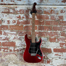 Load image into Gallery viewer, Fender AST Aerodyne Stratocaster 2017 Old Candy Apple Red MIJ Japan