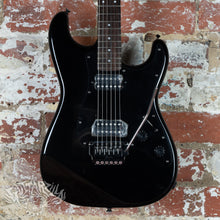 Load image into Gallery viewer, Fender Stratocaster Boxer Series Stratocaster ST-555 1985 Black MIJ Japan
