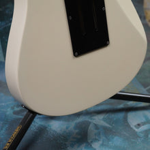 Load image into Gallery viewer, Yamaha YG521 Superstrat 1992 White