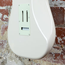 Load image into Gallery viewer, FGN Neo Classic ST NST-200 2016 Vintage White MIJ Fujigen