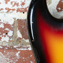 Load image into Gallery viewer, Squier Silver Series Jazz Bass 1993 Sunburst MIJ Japan FujiGen