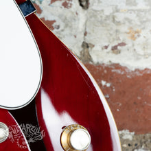 Load image into Gallery viewer, Epiphone Casino 2005 Cherry MIK Korea Peerless