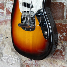 Load image into Gallery viewer, Fender Mustang '69 Reissue MG-69 Sunburst 2000 CIJ Japan
