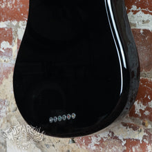 Load image into Gallery viewer, Squier Vista Series Venus 1997/8 Black CIJ Japan
