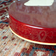 Load image into Gallery viewer, Greco EG-900 1979 Cherry Sunburst MIJ JV Japan