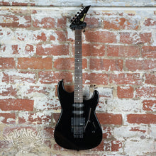 Load image into Gallery viewer, Charvel Model 3 Superstrat 1987 Black MIJ Japan