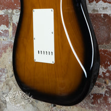 Load image into Gallery viewer, Fender '54 Reissue Stratocaster ST54-80AM 1997 2 Tone Sunburst Custom Shop 50's pickups CIJ Japan