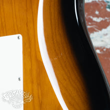 Load image into Gallery viewer, Fender '54 Reissue Stratocaster ST54-80AM 1997 2 Tone Sunburst Custom Shop 50's pickups CIJ Japan
