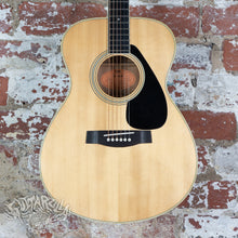 Load image into Gallery viewer, Yamaha FG-202B Folk Acoustic Guitar Size MIJ Japan Japanese Vintage