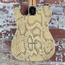 Load image into Gallery viewer, Fender Telecaster TL72-V3 1999-2002 Snakeskin Viper Japan Japanese Rare CIJ