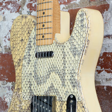 Load image into Gallery viewer, Fender Telecaster TL72-V3 1999-2002 Snakeskin Viper Japan Japanese Rare CIJ