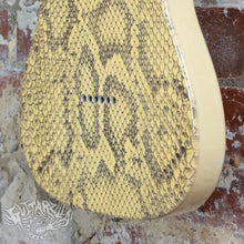 Load image into Gallery viewer, Fender Telecaster TL72-V3 1999-2002 Snakeskin Viper Japan Japanese Rare CIJ
