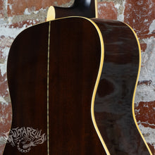 Load image into Gallery viewer, Yamaha FG-202B Folk Acoustic Guitar Size MIJ Japan Japanese Vintage