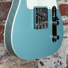 Load image into Gallery viewer, Tokai Breezysound ATE-116B 2023 Ocean Turquoise Metallic MIJ Japan