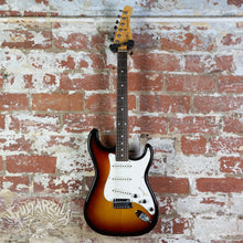 Load image into Gallery viewer, G&L S-500 Premium 1997 Sunburst MIJ Japan Fujigen