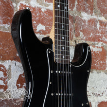 Load image into Gallery viewer, Fender Stratocaster '72 Reissue ST72-55 E Serial 1985 Black MIJ Japan