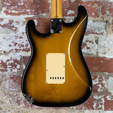 Load image into Gallery viewer, Fender Stratocaster '57 Reissue ST57-58US 2000 2 Tone Sunburst CIJ Japan