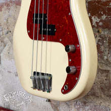 Load image into Gallery viewer, Fender Precision Bass '62 Reissue PB62 1992 Vintage White MIJ FujiGen