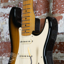 Load image into Gallery viewer, Fender Stratocaster '57 Reissue ST57-58US 2000 2 Tone Sunburst CIJ Japan