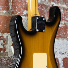 Load image into Gallery viewer, Fender Stratocaster '57 Reissue ST57-58US 2000 2 Tone Sunburst CIJ Japan