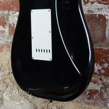 Load image into Gallery viewer, Fender Stratocaster '57 Reissue ST57-500 1990 Black MIJ Japan FujiGen