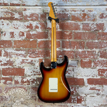Load image into Gallery viewer, Fender J-Craft Strat ST-75SH 2006 Sunburst CIJ Japan