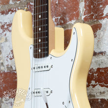 Load image into Gallery viewer, Fender Stratocaster Traditional II 70's Stratocaster FSR Kurosawa 2023 Vintage White MIJ Japan