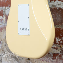 Load image into Gallery viewer, Fender Stratocaster Traditional II 70's Stratocaster FSR Kurosawa 2023 Vintage White MIJ Japan