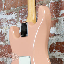 Load image into Gallery viewer, Fender Hybrid 60's Stratocaster 2017 Flamingo Pink MIJ Japan