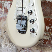 Load image into Gallery viewer, Yamaha SGV-800 Flying Samurai 2000's Pearl Snow White