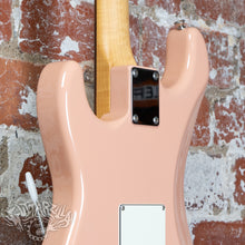 Load image into Gallery viewer, Fender Hybrid 60's Stratocaster 2017 Flamingo Pink MIJ Japan