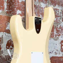 Load image into Gallery viewer, Fender Stratocaster Traditional II 70's Stratocaster FSR Kurosawa 2023 Vintage White MIJ Japan