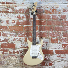 Load image into Gallery viewer, Yamaha SS-300 Samurai 1980's Vintage White MIJ Japan