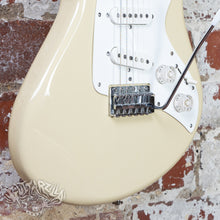 Load image into Gallery viewer, Yamaha SS-300 Samurai 1980's Vintage White MIJ Japan