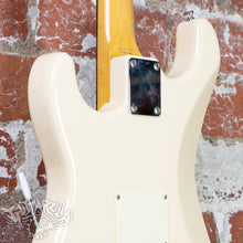 Load image into Gallery viewer, Fender Stratocaster '62 Reissue ST62-US 2004 Vintage White CIJ Japan Tokai Built