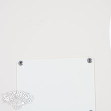Load image into Gallery viewer, Fender Stratocaster '62 Reissue ST62-US 2004 Vintage White CIJ Japan Tokai Built