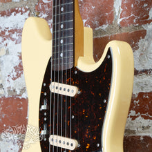 Load image into Gallery viewer, Fender Mustang '69 Reissue MG69-72 2006 Yellow White CIJ Japan