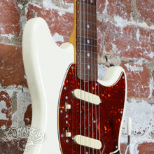Load image into Gallery viewer, Fender Mustang MG65-86 Vintage Collection 2007 Vintage White MIJ Japan