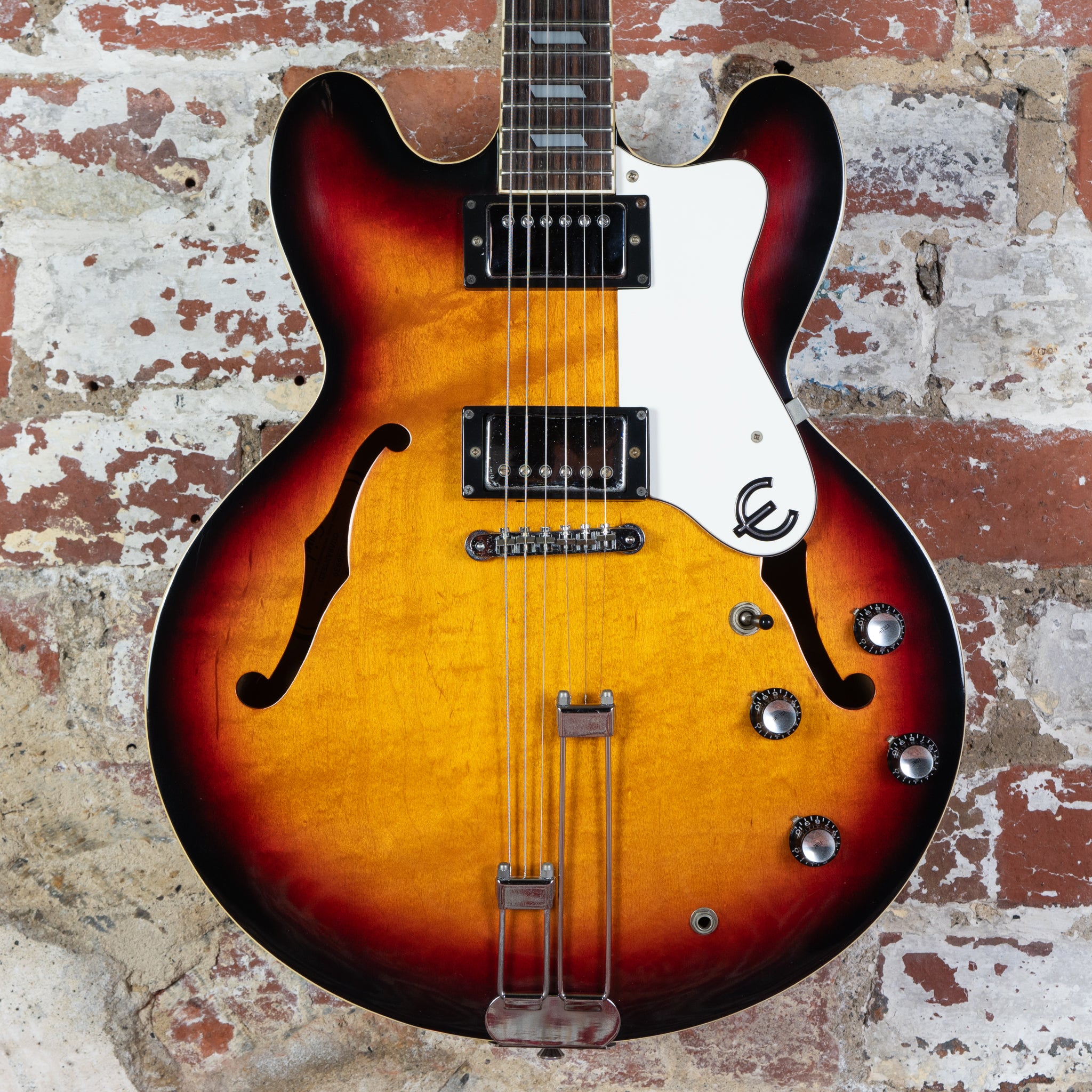 Epiphone Riviera 1995 Sunburst Peerless MIK – Guitarzilla