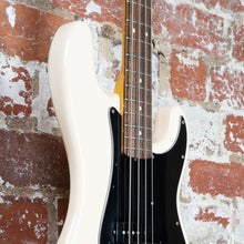 Load image into Gallery viewer, Fender Precision Bass '70 Reissue PB70 2000 Olympic White CIJ Japan