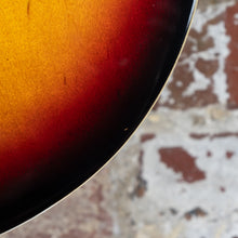 Load image into Gallery viewer, Epiphone Riviera 1995 Sunburst Peerless MIK