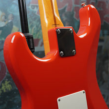 Load image into Gallery viewer, Fender Stratocaster '57 Reissue ST57-US 2006 Fiesta Red CIJ Japan