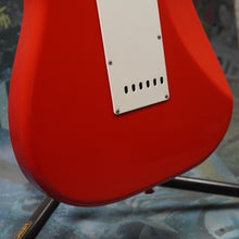 Load image into Gallery viewer, Fender Stratocaster '57 Reissue ST57-US 2006 Fiesta Red CIJ Japan