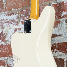 Load image into Gallery viewer, Fender Jaguar '66 Reissue JG66-85 1999 Olympic White CIJ Japan