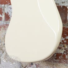 Load image into Gallery viewer, Fender Jaguar '66 Reissue JG66-85 1999 Olympic White CIJ Japan