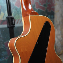Load image into Gallery viewer, Yamaha SG-45 1973 Natural MIJ Japan