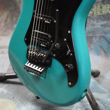 Load image into Gallery viewer, Charvel Ark Series AR-070-SSH Light Blue 1993 MIJ Japan