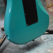 Load image into Gallery viewer, Charvel Ark Series AR-070-SSH Light Blue 1993 MIJ Japan