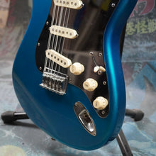 Load image into Gallery viewer, Fender Stratocaster XII 1987 Lake Placid Blue CIJ Japan Rare Colour