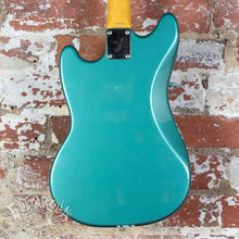 Load image into Gallery viewer, Fender Mustang '69 Reissue MG69-77 2006 Ocean Turquoise Metallic Competition Stripe Japan
